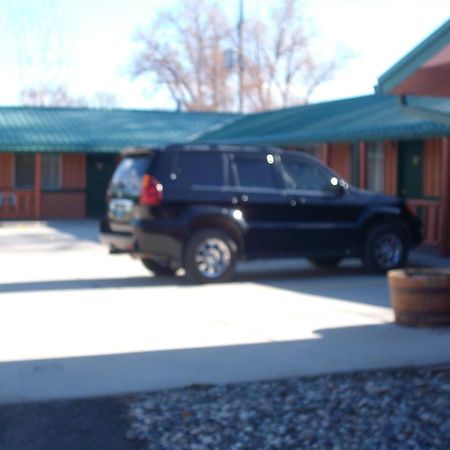 Western Motel Ranchester Екстер'єр фото